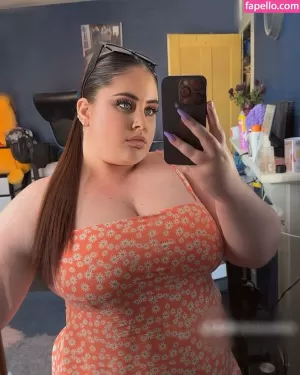 chloe-townson thumbnail #6113464