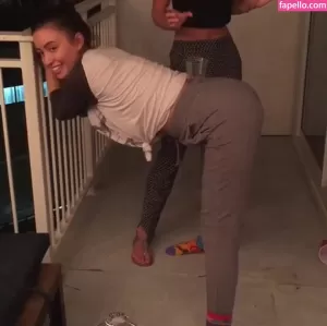 christian-serratos thumbnail #392220