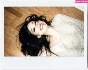 christian-serratos thumbnail #392216