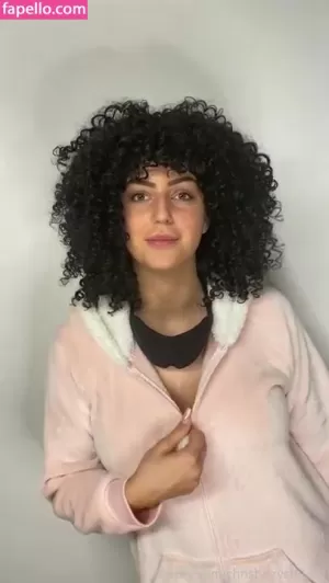 christy-crystal thumbnail #1742663