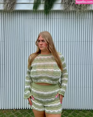 chynna thumbnail #3126017