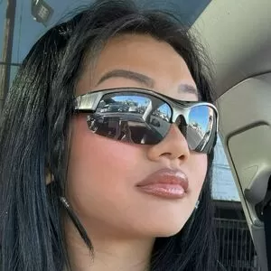 cindy-zheng thumbnail #4301330