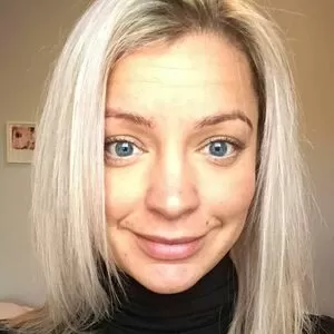 claire-hutchings thumbnail #1746019