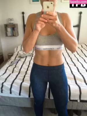 claire-hutchings thumbnail #1746022