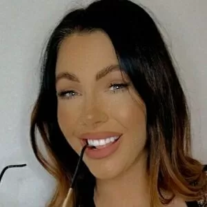 claireisaqueen-uk thumbnail #3148611