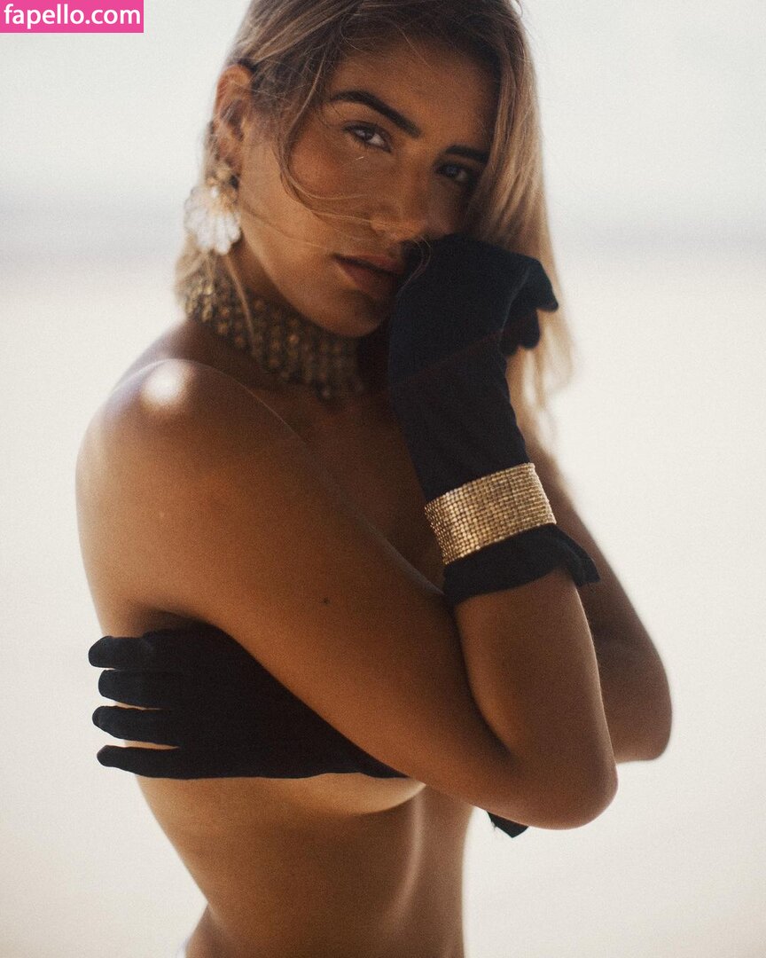 Claudia Coria-2