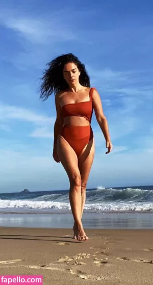 claudia-ohana thumbnail #3661374