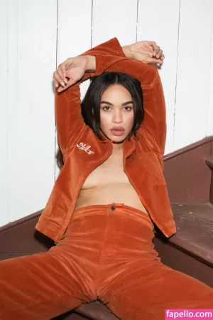 cleopatra-coleman thumbnail #5948681