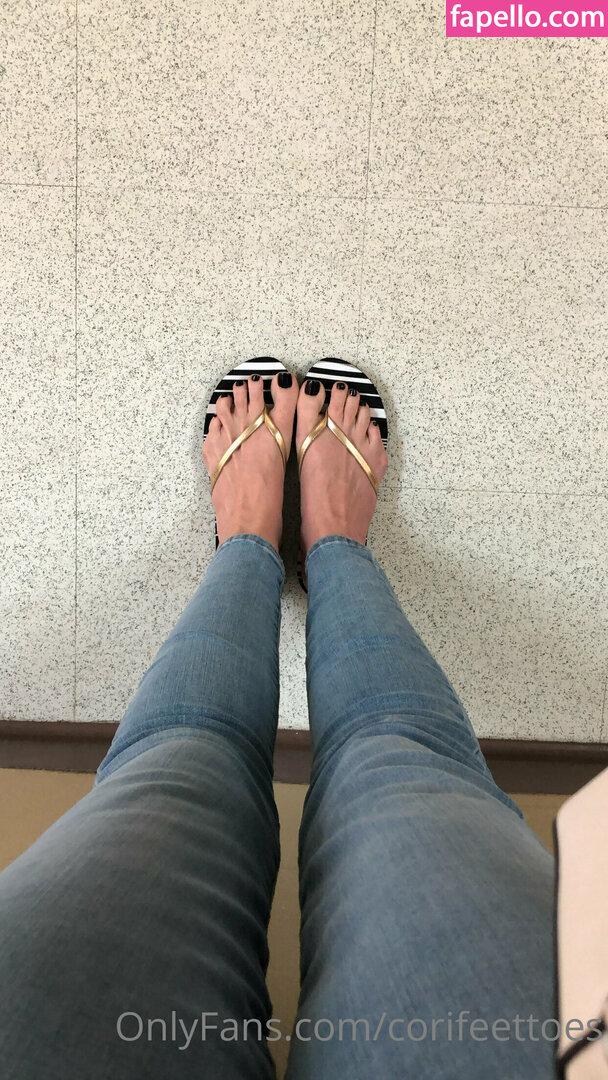 corifeettoes-2