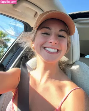 corina-907 thumbnail #1750735