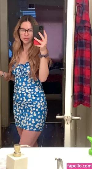 courtneymarsh thumbnail #1752856