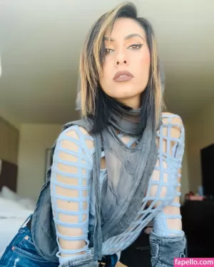 cristina-vee-valenzuela thumbnail #1755346