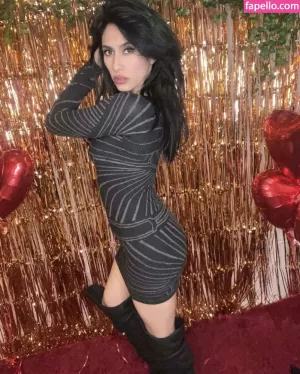 cristina-vee thumbnail #3001572