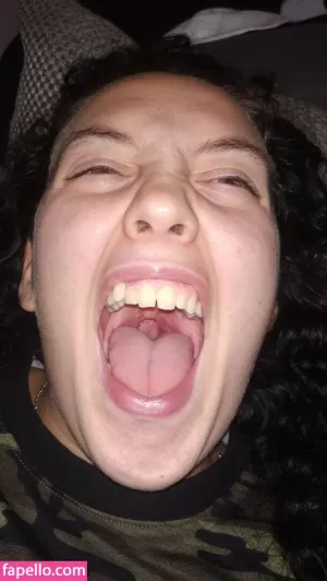 cumslut-val thumbnail #3372589