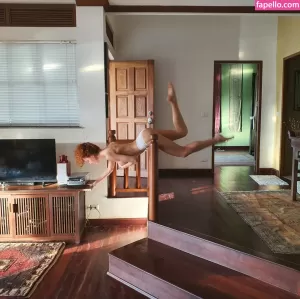 curly-phoenix thumbnail #3412228