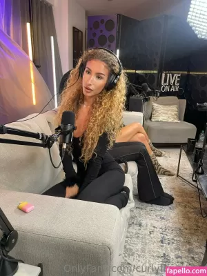 curlyfriesjazzz thumbnail #3159523