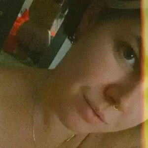 curvy-honey thumbnail #5372315