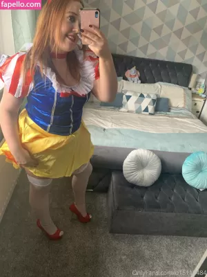 curvy-stace thumbnail #576280