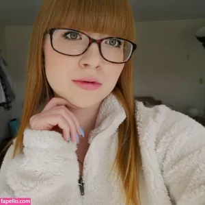 cutieredhead thumbnail #1759315