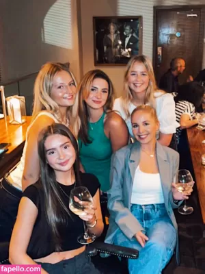 daisy-campbell thumbnail #836624