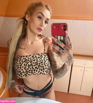 daisy-lee thumbnail #3631812