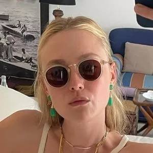 dakota-fanning thumbnail #1761842