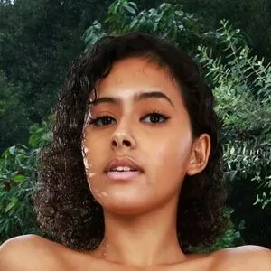 dani-diaz thumbnail #3822620