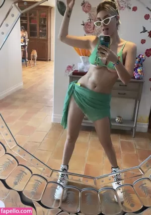 dani-thorne thumbnail #1764547