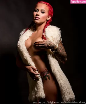 daniela-andrea thumbnail #1487506