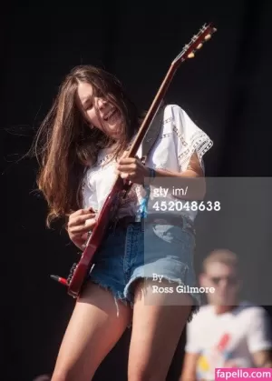 danielle-haim thumbnail #1765772
