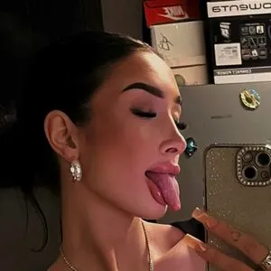 danixska thumbnail #6262756