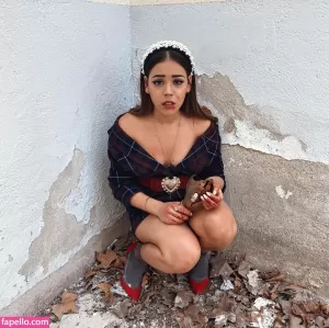 danna-paola thumbnail #1032969