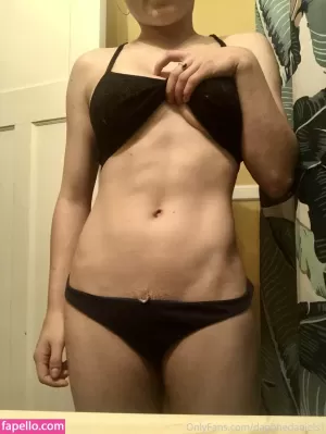daphnedaniels1 thumbnail #3661995