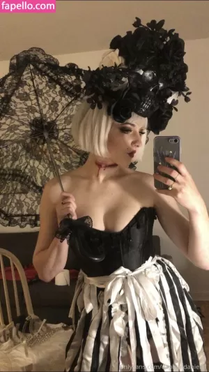 daphnedaniels1 thumbnail #3661990