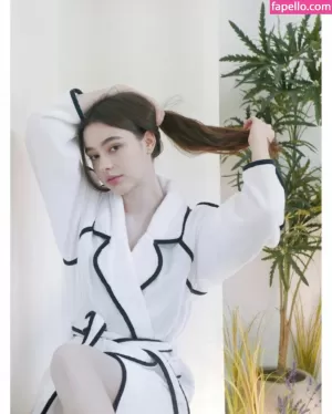 dasha-tarab thumbnail #1484035