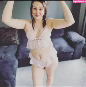 debzlouise thumbnail #1772843