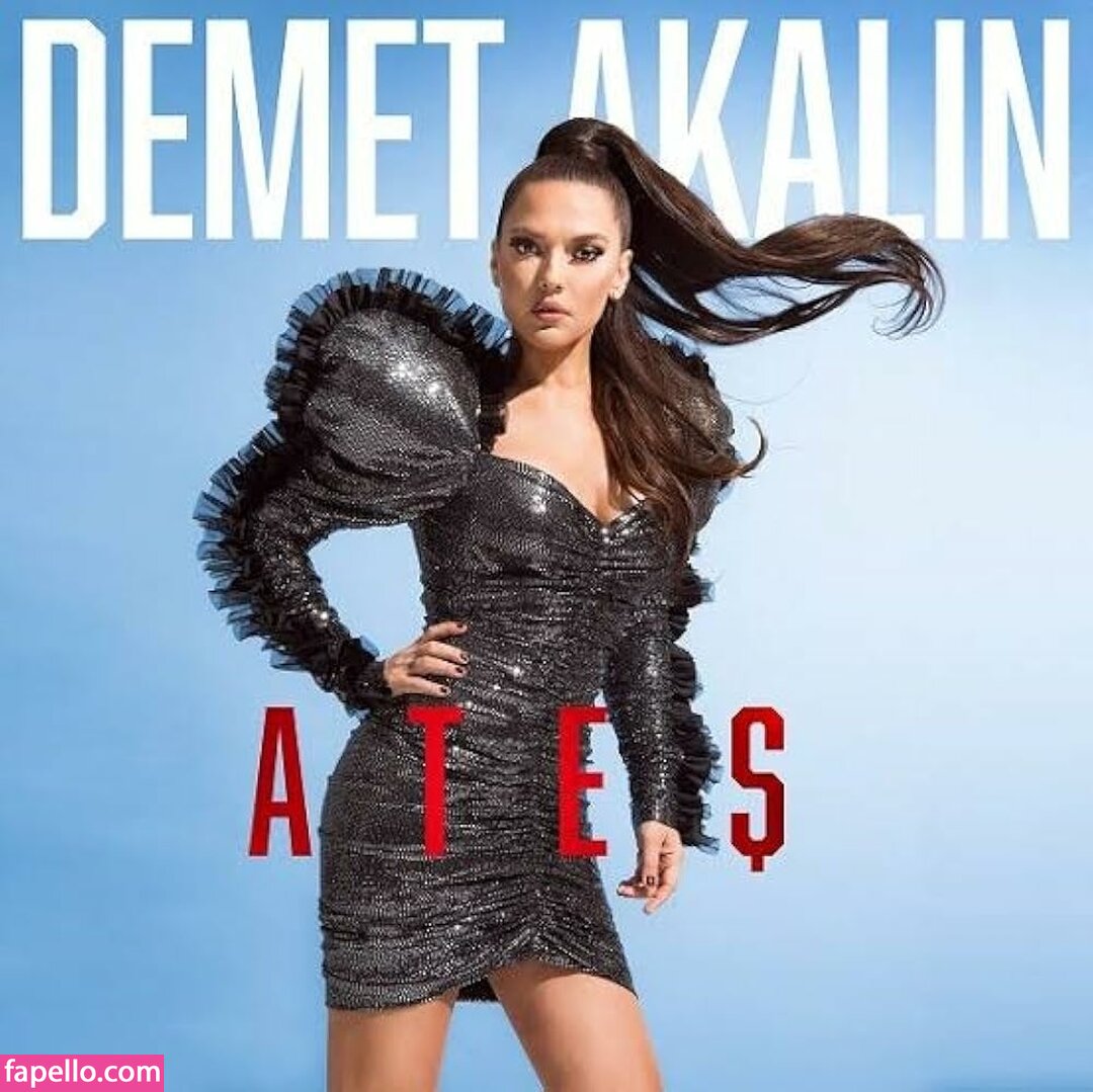 Demet Akalin-2