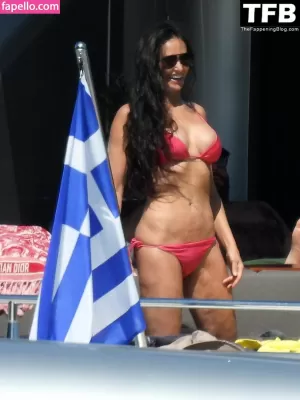 demi-moore thumbnail #29350