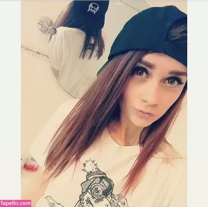 demielise thumbnail #1112066