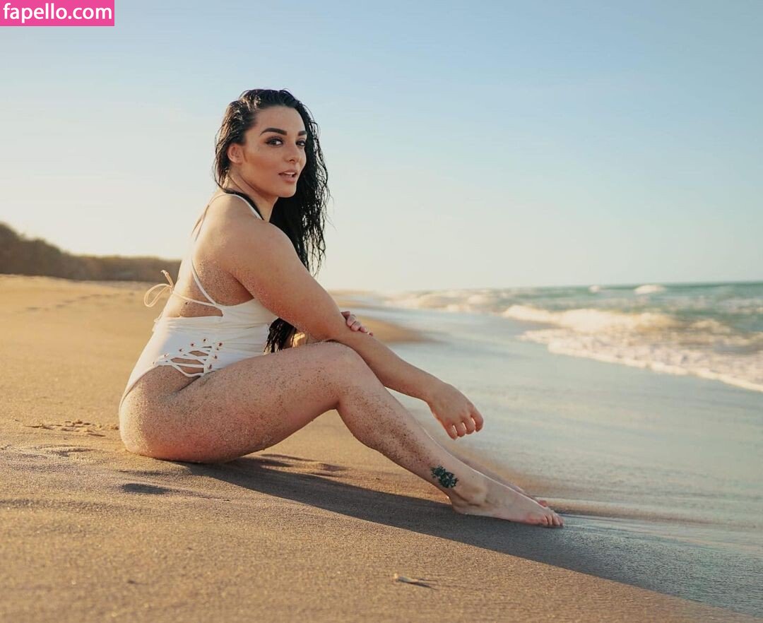 deonna-purrazzo Nude Leaked OnlyFans Photo #1037