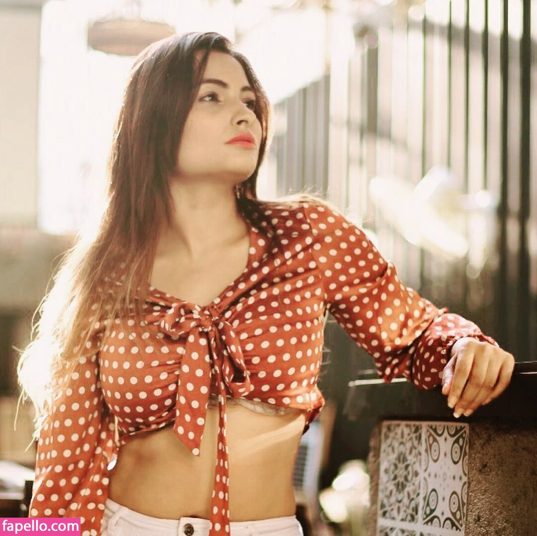 Desi NRI-1