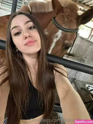 diana-foxley thumbnail #4925973