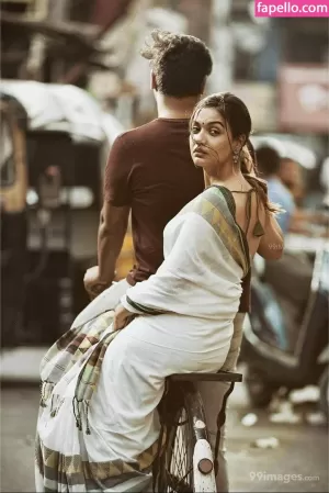 divya-agarwal thumbnail #3426877