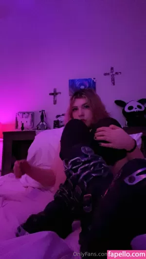 dollygraveee thumbnail #6105303