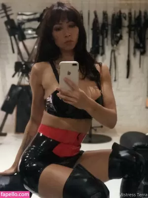 dominant-mommy thumbnail #1781721