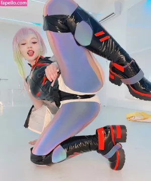 donna-loli-1 thumbnail #275459