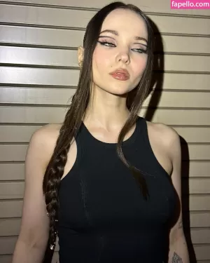 Full Video : Dove Cameron Nude Leaks OnlyFans I Nudes - Celeb Nudes