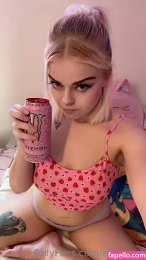 ehoebrat thumbnail #3860971