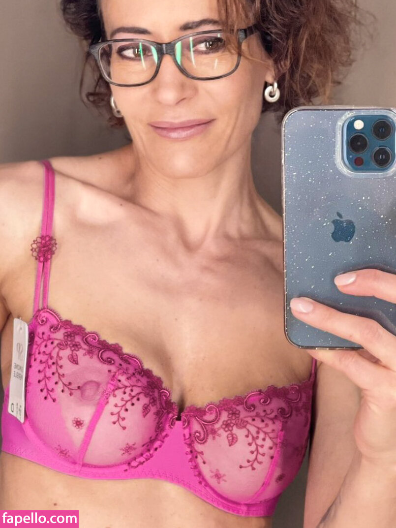 Elena Neufeld-3