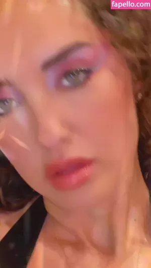 elena-ora thumbnail #1791881